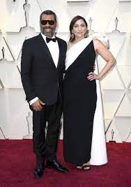 American comedian, actress, and writer, chelsea peretti is married to american actor, comedian, writer, director and producer jordan peele. Chelsea Peretti And Hubs Jordan Peele Looking Amazing Living Gina Linetti S Dream Walking The Oscars Red Carpet Brooklynninenine
