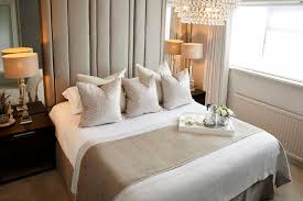 Termasuk di semua kamar adalah ruangan bebas rokok, shower. Impikan Bilik Tidur Bak Hotel Mewah Ikut Tip Ini Impiana