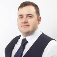 700+ Profile mit dem Suchbegriff „Adrian