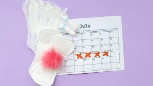 Sau quan hệ 5 ngày thường chưa xuất hiện máu báo thai vì phôi chưa hoàn tất quá trình làm tổ