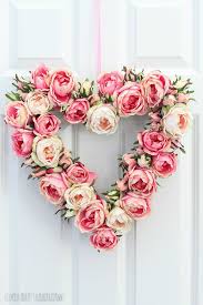 I wanted something bright and poppy to shake the winter blahs away. 20 Valentine Wreath Ideas For Your Front Door Craftsy Hacks