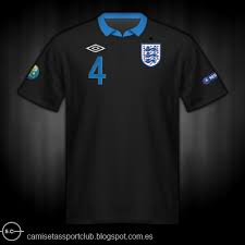 Sehen sie alle klassischen trikots von england im football kit archive. Em Trikots England 2020 2021