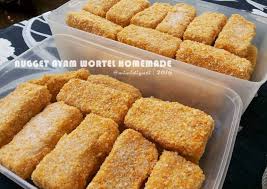 Nugget ayam yang jadi kesukaan anak, bisa anda siapkan sendiri. Resep Nugget Ayam Wortel Homemade Oleh Wiwi Widiyati Cookpad