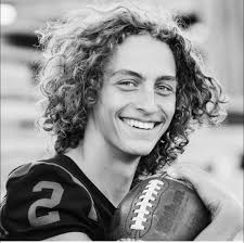 ⭐️Senior Spotlight⭐️ Aaron Poelma #2 Wide Receiver -Plans after high  school: play in college -Top 3 choices: UW Parkside, UWSP, UWEC -College  sports plans: football, track -Other high school sports: track, skiing -