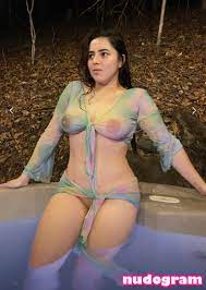 Holyyoly  holy.yoly Nude Leaks OnlyFans Photo 4 - Nudogram v2.0