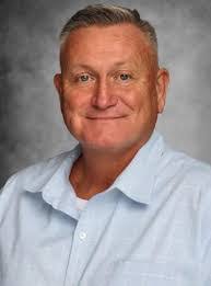 Toni Macdonald's Instagram, Twitter & Facebook