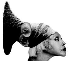 ZOE LEONARD Wax Anatomical Model with Pretty Face et Gynecological  Instruments — L'artiste new-yorkaise Zoe Leonard, née en