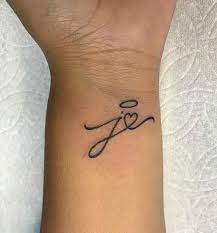Not a huge fan of the first word's unclear black font but the 'blue' is etched brilliantly. 20 Trending J Letter Tattoo Designs With Images Styles At Life
