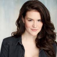 Lauren Culbert's Instagram, Twitter & Facebook