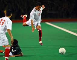 Wednesday's high school roundup: Foran girls swimming tops rival Law, 100-80