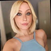 20+ "Dora Esposito" profiles