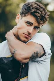 Short Hair Guy Brown Hair Tattoos Alpha Male Na Hero Character Inspiration Photography Poses For Men Portrait Photography Men Men Photography