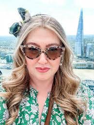 Amie Mooney's Instagram, Twitter & Facebook