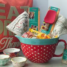 Birthday Gift Basket Ideas For Women T R A C Y On Instagram Because Putting Together A Gift Should Be Easy As Pumpkin Pie Chec Auction Gift Basket Ideas Homemade Gifts Crafty Gifts