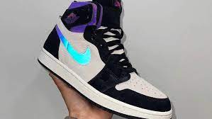 Jordan air 1 zoom cmft 'psg' following up the launch of psg 's new fourth kit, the parisian club has teamed back up with jordan to drop an exclusive sneaker too; A Sneak Peek At The Psg X Air Jordan 1 Zoom Cmft The Sole Supplier