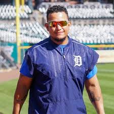 According to our records, he has 3 children. Miguel Cabrera On Twitter I Love My Family Spain Toledo