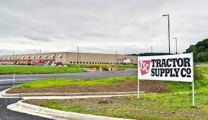 Tractor supply company's humble beginning. Geography Of Tractor Supply S Distribution Network Panethos