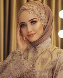 yepyeni tesetturlu gelinlik nisanlik modelleri 2020 gelinlik gelin fotograflari guzel turban