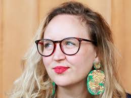 Karen Dickens's Instagram, Twitter & Facebook