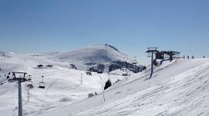 In questa sezione potrai approfondire tutte le misure adottate dai nostri operatori e fornitori di servizi turistici l'area conta 14 moderni impianti di risalita: Le Regioni Sollecitano Il Governo Certezze Su Ristori E Apertura Impianti Sciistici Bergamo News