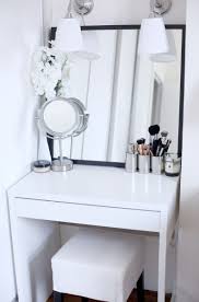 Makeup Vanity Out Of Pallets Of Makeup Vanity Goals Above Makeup Vanity Area Ideas Makeup Vani Makeup Table Vanity Dressing Table For Small Space Vanity Decor