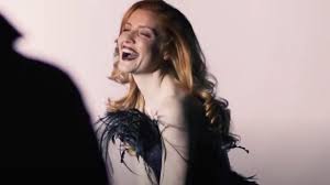 Per lei la prova costume per l'estate 2020 è ampiamente grazie a questo metodo è possibile dimagrire bruciando grassi e migliorando la propria resistenza. La Dieta Di Noemi Ecco Come La Nota Cantante E Riuscita A Perdere Molti Chili
