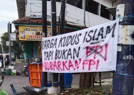 Fpi mengusung pandangan islam konservatif, memiliki basis massa yang sangat signifikan dan menjadi penggerak pada beberapa aksi pergerakan umat islam di indonesia. Wrnjoljkvhgwfm