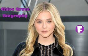 Us actress chloë grace moretz knows a thing or two about lgbt education. Chloe Grace Moretz Age Kickass 2