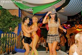 To begin with, it can help them improve their learning process. Anabel Favorites European Baby Dolls Getting Drunk And Going Wild At The Club Pa R18hub