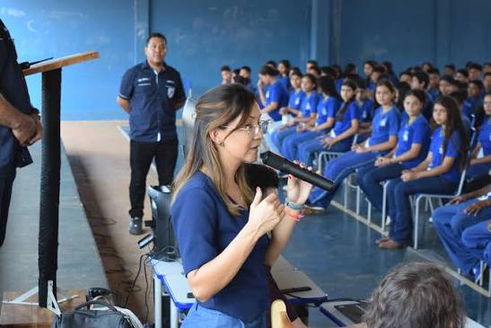 Projeto leva orienta&ccedil;&atilde;o sobre escolhas e futuro para mais de 1,4 mil estudantes de C&aacute;ceres