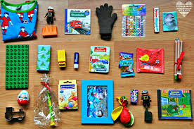 Wunderschöne kindertapeten, stoffe, bordüren und wandsticker bilden hier die basis für eine wundervolle kinderzimmer deko. Adventskalender Fur Klein Kinder Das Kommt Rein Blog With Love