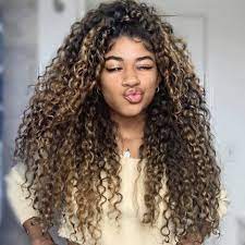 Since they are one of the loved hairstyles today. Nicolle Lemonds On Instagram Gave Heatherbanie Her First Highlights Having Long Healthy Curl Blonde Highlights Curly Hair Curly Hair Styles Hair Highlights