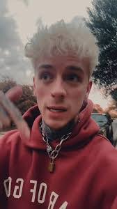 Gabriel Bencomo's Instagram, Twitter & Facebook