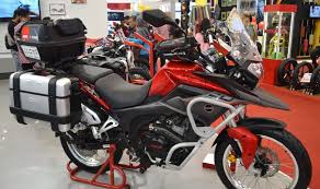 Ada lebih dari 1 merek sportbike murah dengan harga dibawah 50 juta. 10 Moge Murah Di Bawah Rp50 Juta Dan Paling Terbaik