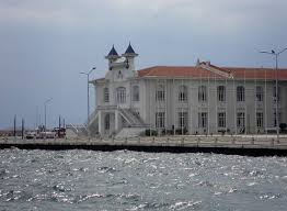 Maybe you would like to learn more about one of these? Heybeliada Deniz Lisesi Princes Islands Istanbul Resmi Tripadvisor
