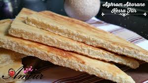 Aghrom Akorane Galette Kabyle Kesra Ftir Ou Aghroum Aqouran خبز الفطير Youtube