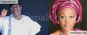 Remi tinubu assaults woman, calls her 'thug' for speaking up at location of constitution review hearing@asiwajutinubu @officialapcng pic.twitter.com/5ysmdecwpb. Wolf In Sheep S Clothing Remi Tinubu Blast Smart Adeyemi Over Comments On Insecurity Gistmania