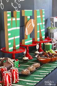 Football Tailgating Party Ideas Decorations For Adults Fun Game Ideas Football Birthday Party Football Decorations Football Centerpieces