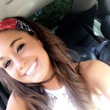 Kalyn Roberts's Instagram, Twitter & Facebook