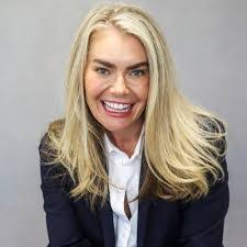 Hannah Mudd's Instagram, Twitter & Facebook