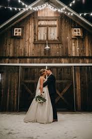 Bride Groom Outdoor Night Photo Nighttime Winter Midwest Barn Wedding Winter Barn Weddings Winter Wedding Photos Barn Wedding Photos