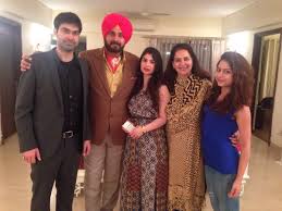 2012 yılında amritsar doğu'dan bharatiya janata partisi adayı olarak meclise seçildi. Data Of Navjot Kaur Sidhu Height Weight Age Biography Affairs More Celeb Biodata