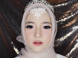 Video klip dari @sabyan_gambus feat @mustafadebu insyaallah segera tayang videonya ditunggu yaah teman2. Biodata Nissa Sabyan Profil Biografi Pendidikan Karier Foto