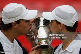 9,462 Stella Red Photos & High Res Pictures