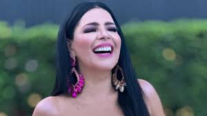 Critican a Verónica Guerrero, le dicen "no combinas con tu esposo"