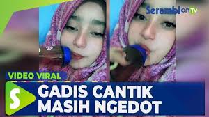 4 tahun masih ngedot подробнее. Video Viral Sebut Sulit Lepaskan Kebiasaan Ngedot Hingga Remaja Gadis Ini Terlihat Seperti Balita Serambi Indonesia