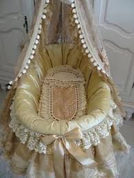 Pin By Mevlude Turk Kolay On Creativo Baby Cribs Baby Bed Baby Decor