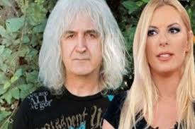 Check spelling or type a new query. Koyklos Deite Ton Gio Ths Annitas Pania Kai Toy Nikoy Karbela Se Poion Moiazei Kai Gossip Olds