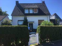 Finden sie die aktuellsten angebote für eigenheime in siegen auf 57immo.de! Haus Zum Verkauf An Der Ziegelei 33 45133 Essen Bredeney Mapio Net