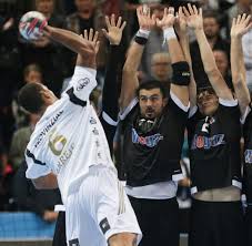 In welchem jahr stieß per thomas (pelle) linders in den kader des thw kiel? Handball Der Thw Kiel In Der Grossten Krise Seit Jahren Welt